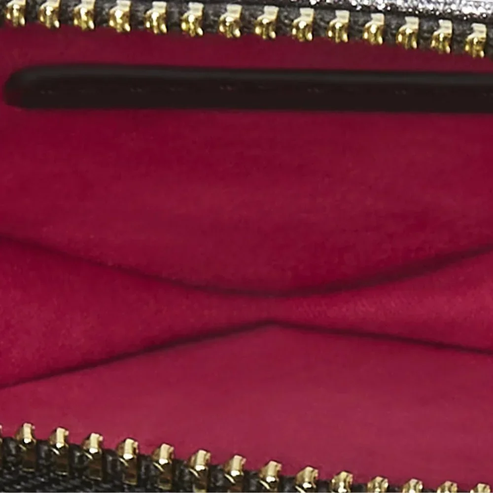 Betsey Johnson Kitsch Dirty Gurl Crossbody Bag Martini BJ32660M NEW SEALED - Picture 6 of 15